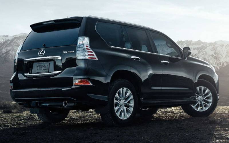 Lexus GX 460 Black Line 2023 SUV Drive